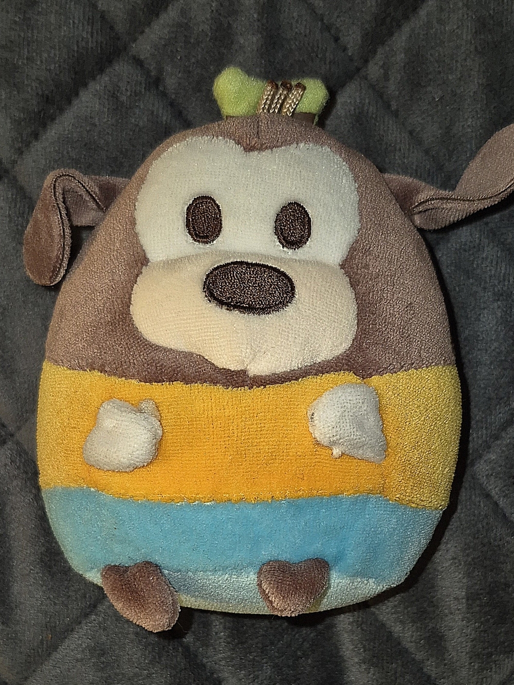Disney Goofy Stuffed Ufufy Beanbag Brown Yellow Blue White Under 6 in